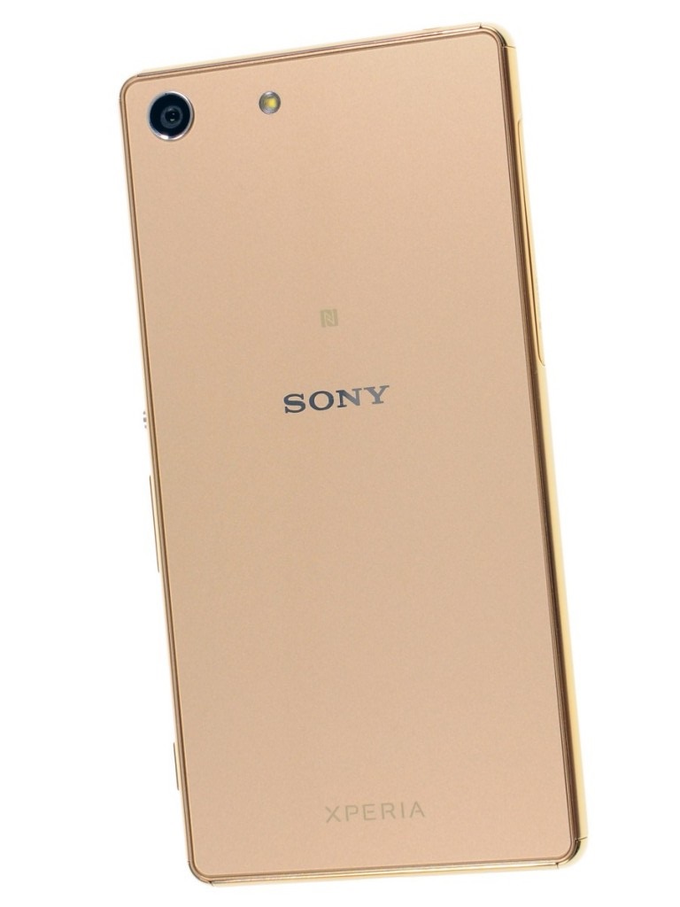 sony Xperia M5